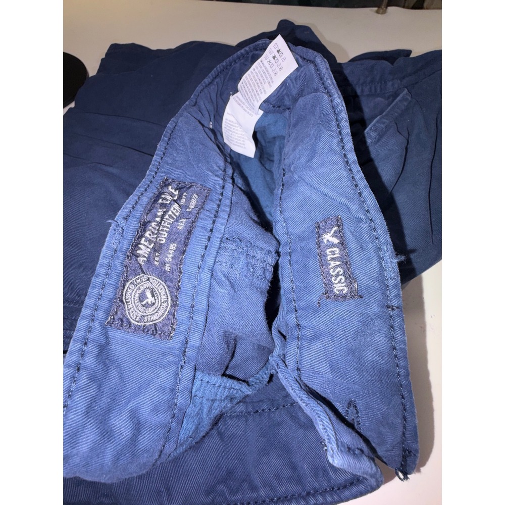 American Eagle Chino Shorts 36 Navy Blue Classic Fit Cotton Twill 9 Inch Inseam - Picture 4 of 7